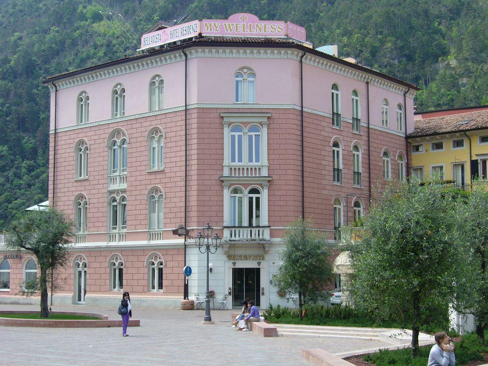 Bellavista Lakefront Hotel & Apartments Riva del Garda Exteriör bild