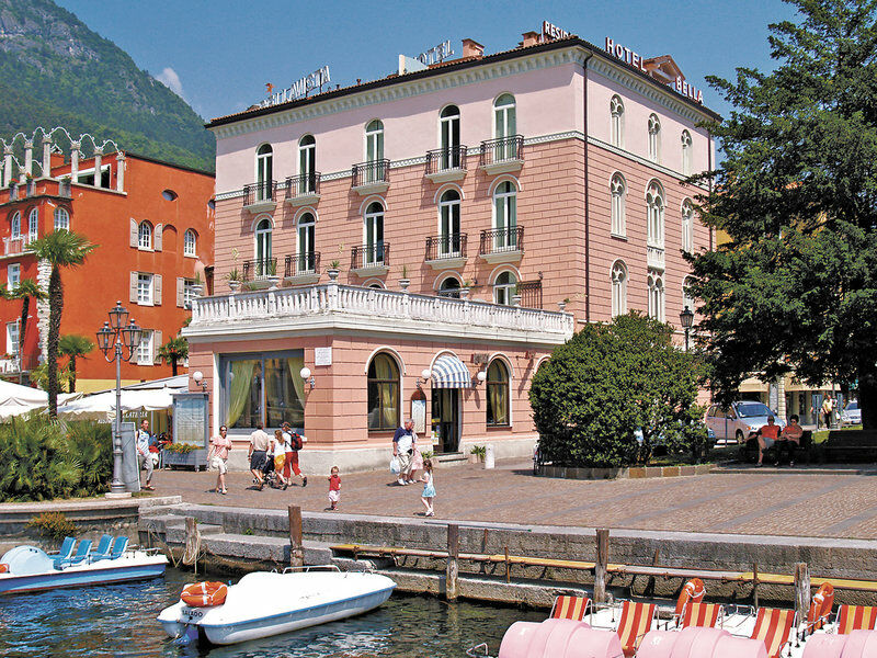 Bellavista Lakefront Hotel & Apartments Riva del Garda Exteriör bild